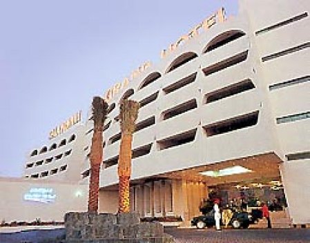 Grand Hotel Sharjah 4* - смотреть фото 2 Отель Grand Hotel Sharjah 4*, Шарджа - фото 2