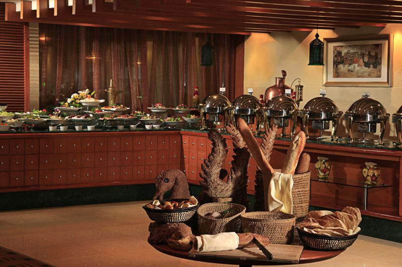 Отель Sharjah Rotana Hotel 4*, Шарджа - фото 11