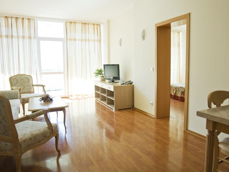 Oasis Hotel 4* - смотреть фото 9 Отель Oasis Hotel 4*, Солнечный Берег - фото 9