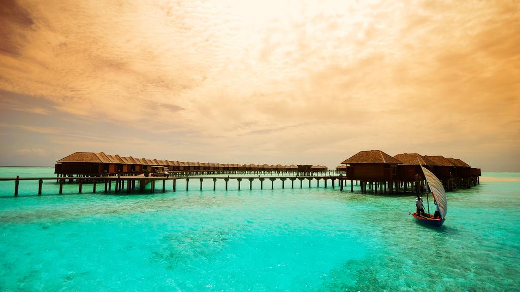 Olhuveli Beach & Spa Resort 5* * - смотреть фото 2 Отель Olhuveli Beach & Spa Resort 5* *, - фото 2