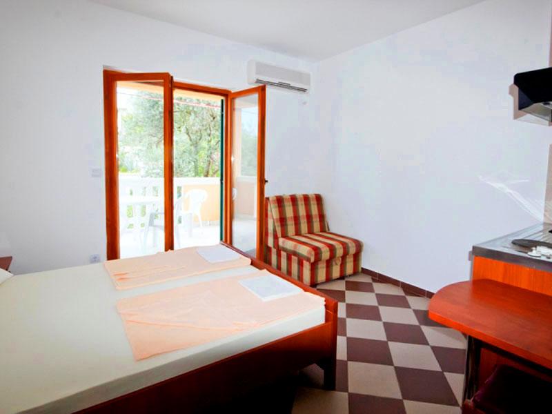 Отель Villa Anika 2*, Бечичи - фото 5