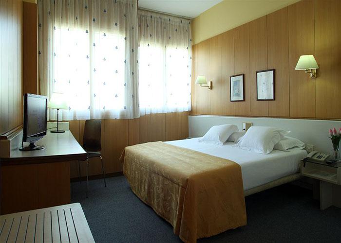 Bonanova Suite Aparthotel 3* - смотреть фото 4 Отель Bonanova Suite Aparthotel 3*, Барселона - фото 4