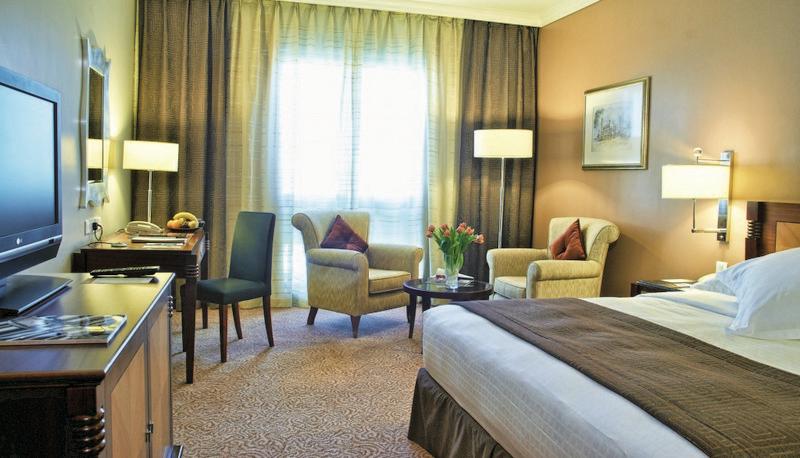 Movenpick Hotel & Apartments Bur Dubai 5* - смотреть фото 14 Отель Movenpick Hotel & Apartments Bur Dubai 5*, Дубаи - фото 14