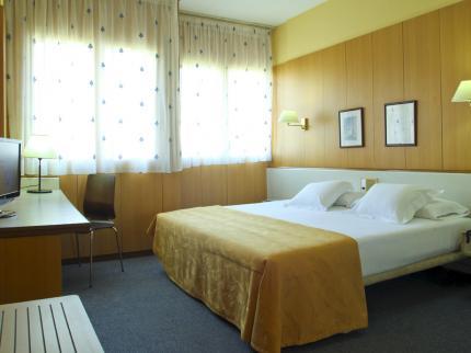 Bonanova Suite Aparthotel 3* - смотреть фото 10 Отель Bonanova Suite Aparthotel 3*, Барселона - фото 10