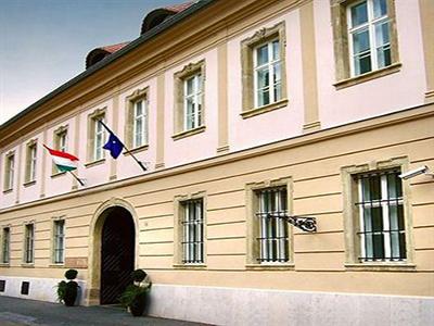 Отель Buda Castle Fashion Hotel 4*, Будапешт - фото 1