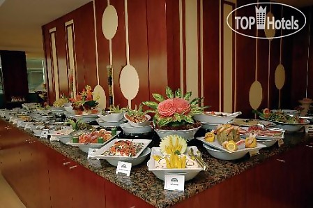 Отель Golden Tulip Sharjah 4*, Шарджа - фото 12