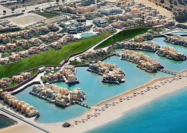 Отель The Cove Rotana Resort 5*+ Marina Byblos 4*,  - фото 1