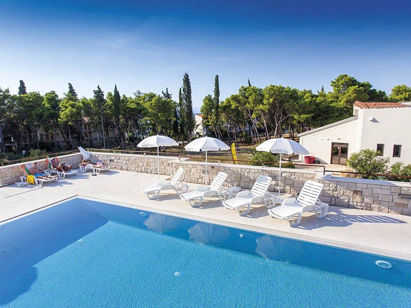 Отель Velaris Tourist Resort 3*, Брач - фото 2
