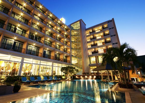 Hotel J Pattaya 3* - смотреть фото 3 Отель Hotel J Pattaya 3*, Паттайя - фото 3