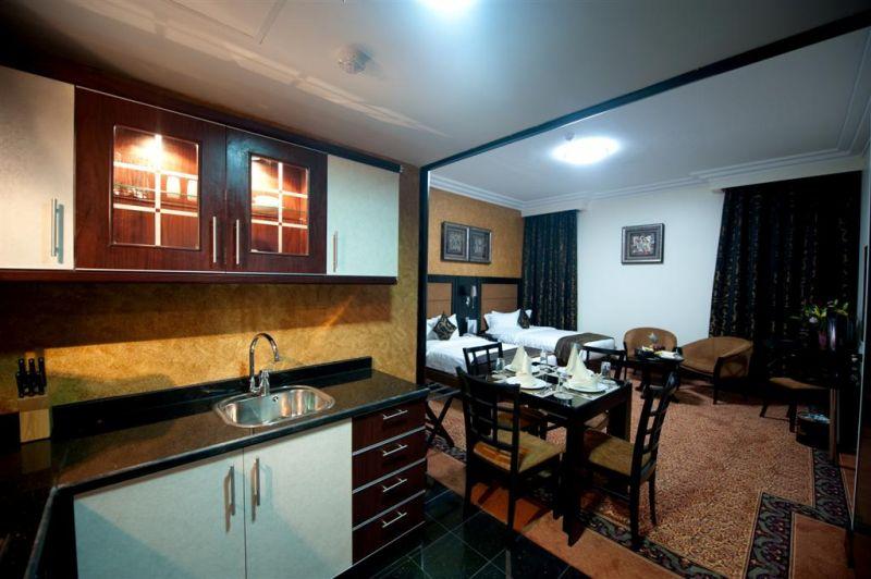 Royal Grand Suite Hotel 4* - смотреть фото 6 Отель Royal Grand Suite Hotel 4*, Шарджа - фото 6