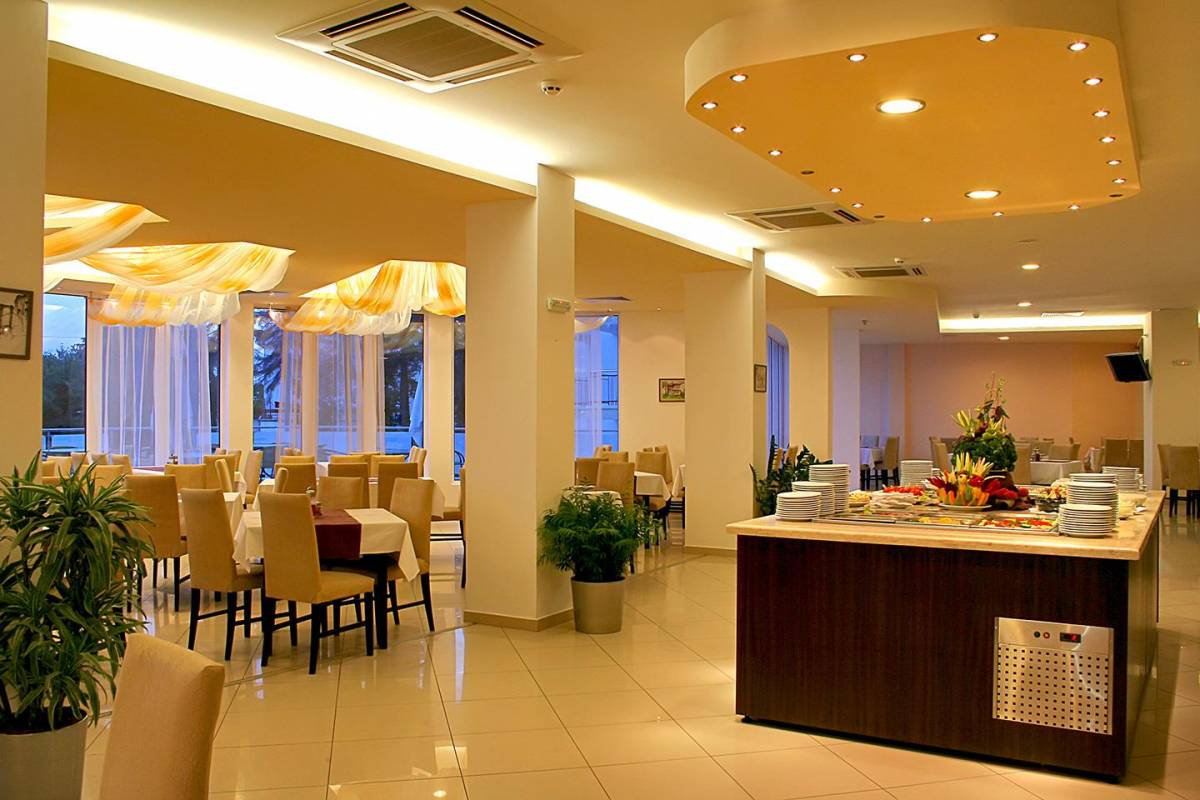 Aqua Azur 4* - смотреть фото 12 Отель Aqua Azur 4*, Св. Константин и Елена - фото 12