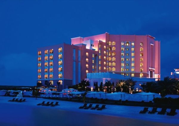 Отель Traders Hotel Qaryat Al Beri 4* 4*,  - фото 2