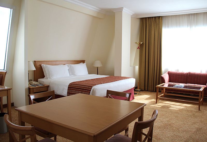 Отель Sharjah Rotana Hotel 4*, Шарджа - фото 9