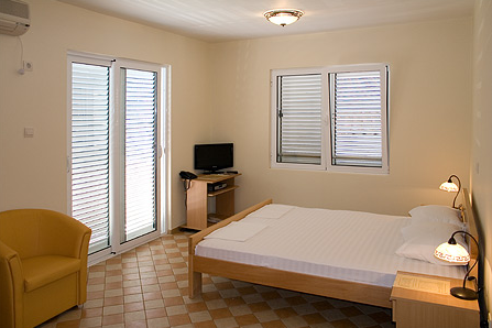 Garni Hotel Koral 3* - смотреть фото 4 Отель Garni Hotel Koral 3*, Будва - фото 4