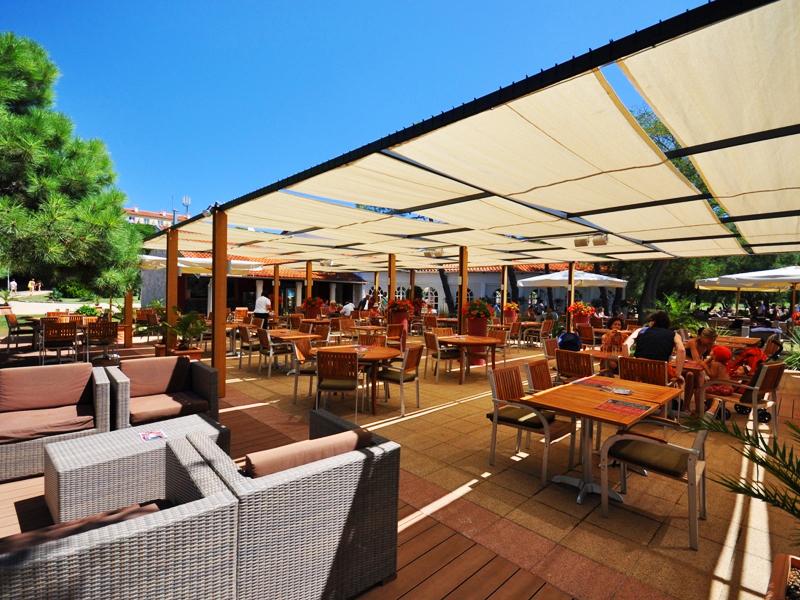 Отель Ai Pini Resort 2*, Медулин - фото 10