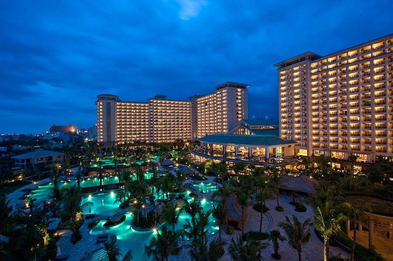 Howard Johnson Resort 5* - смотреть фото 1 Отель Howard Johnson Resort 5*, Санья - фото 1