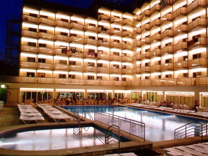 H.Top Royal Beach 4 *, Коста Брава, Испания 4* - смотреть фото 3 Отель H.Top Royal Beach 4 *, Коста Брава, Испания 4*, Коста Брава - фото 3