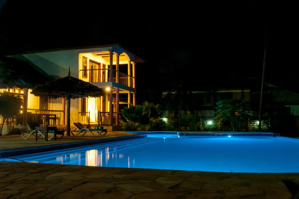 Отель Zawadi Beach Villas *,  - фото 13