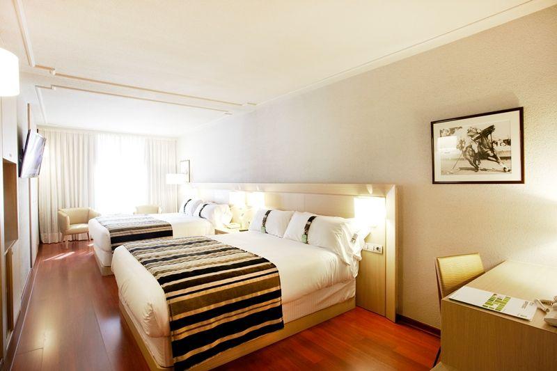 Отель Holiday Inn Andorra (Ex Crowne Plaza) 5*,  - фото 10