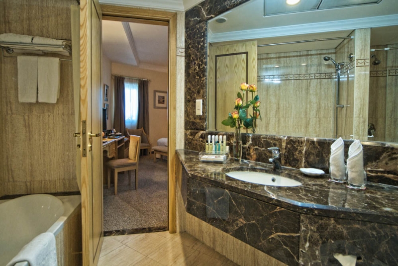 City Seasons Hotel 4* - смотреть фото 8 Отель City Seasons Hotel 4*, Дубаи - фото 8