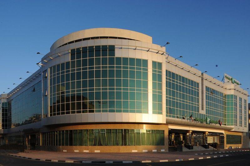 Holiday Inn Bur Dubai - Embassy District 4* - смотреть фото 2 Отель Holiday Inn Bur Dubai - Embassy District 4*, Дубаи - фото 2