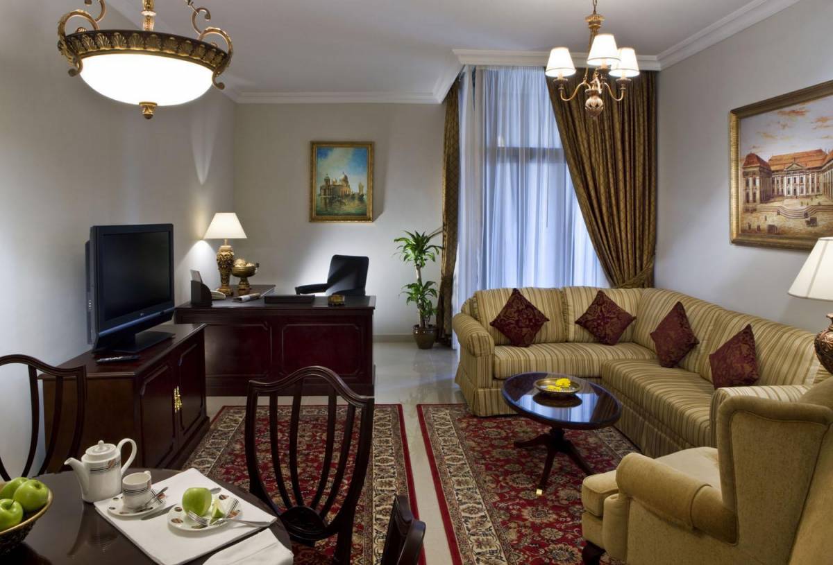 Two Seasons Hotel & Apart 4* - смотреть фото 12 Отель Two Seasons Hotel & Apart 4*, Дубаи - фото 12