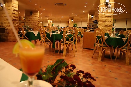 Отель Golden 5 Topaz Suites Hotel de luxe 4*, Хургада - фото 12