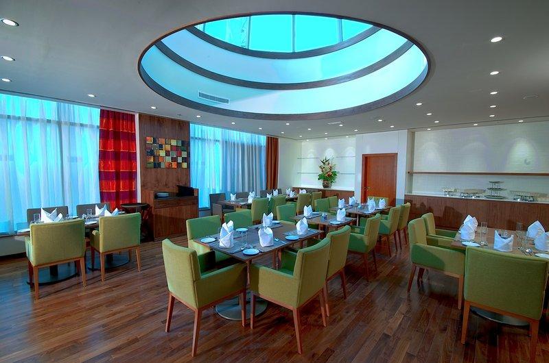 Ramada Chelsea Hotel Al Barsha 4* - смотреть фото 18 Отель Ramada Chelsea Hotel Al Barsha 4*, Дубаи - фото 18
