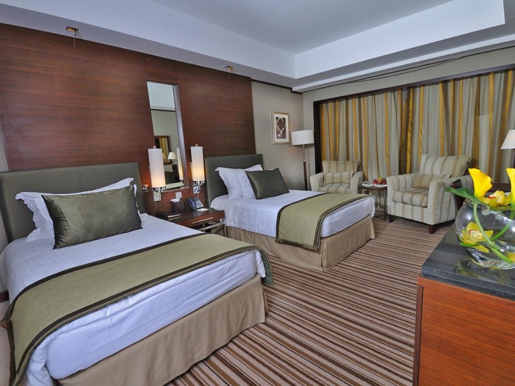 Отель Grand Millennium Dubai 5*, Дубаи - фото 2