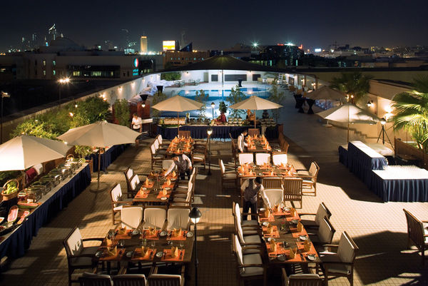 Movenpick Hotel & Apartments Bur Dubai 5* - смотреть фото 16 Отель Movenpick Hotel & Apartments Bur Dubai 5*, Дубаи - фото 16