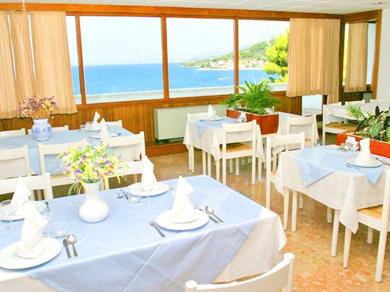 Отель Minerva Hotel 3*, Подгора - фото 6