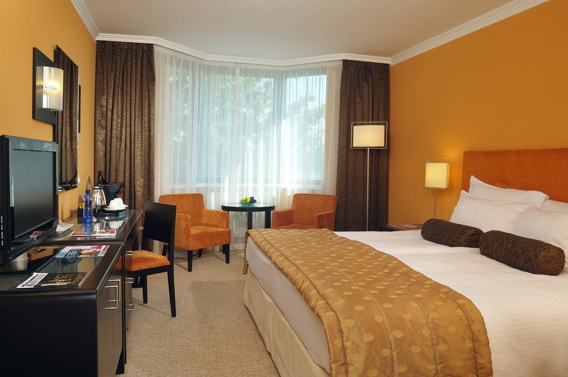 Aquincum Hotel Budapest (Ex. Ramada Plaza) 4* - смотреть фото 10 Отель Aquincum Hotel Budapest (Ex. Ramada Plaza) 4*, Будапешт - фото 10