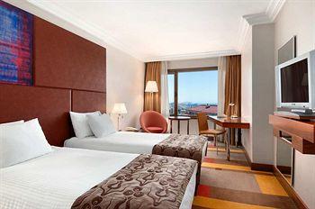 Hilton Parksa Hotel 4* - смотреть фото 13 Отель Hilton Parksa Hotel 4*, Стамбул - фото 13