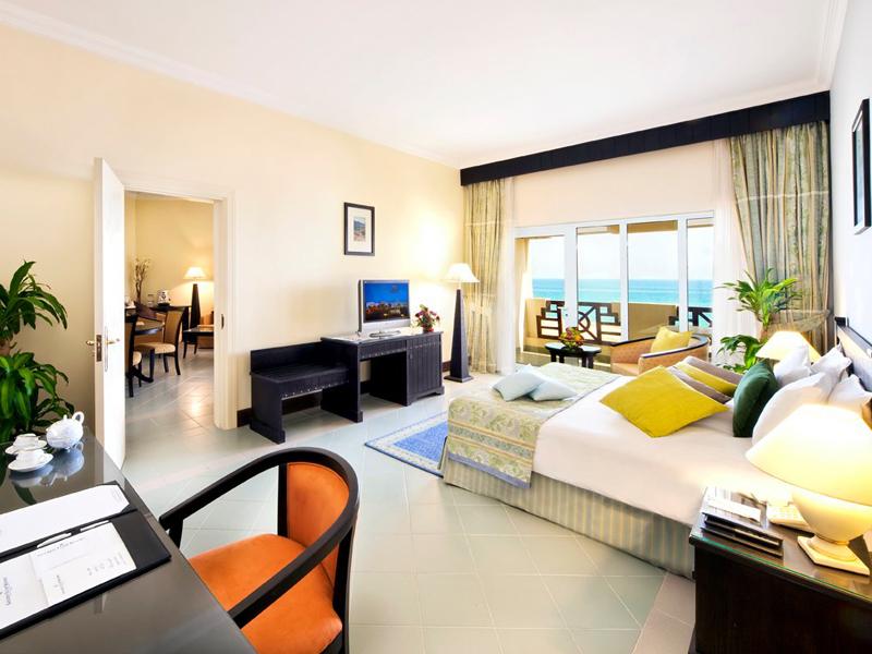 Отель Golden Tulip Dibba 4*+ Auris Hotel Deira 4*,  - фото 6