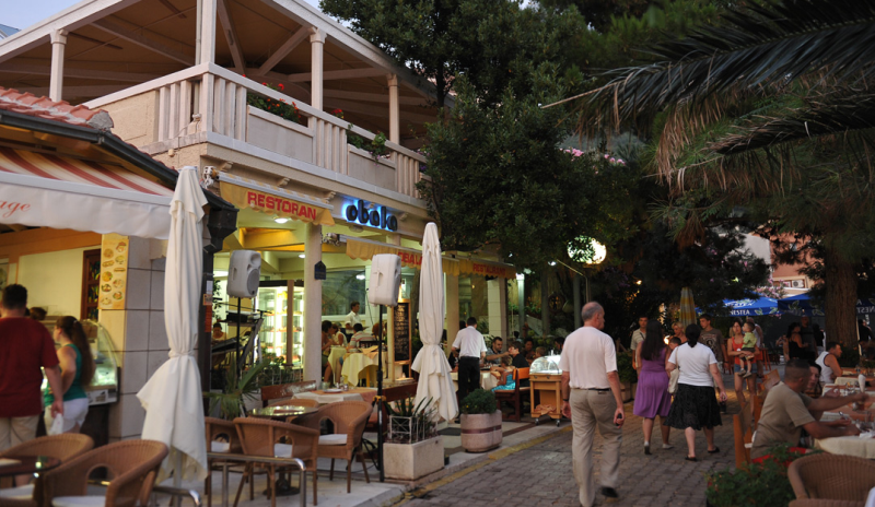 Отель Obala Hotel 3*, Рафаиловичи - фото 15
