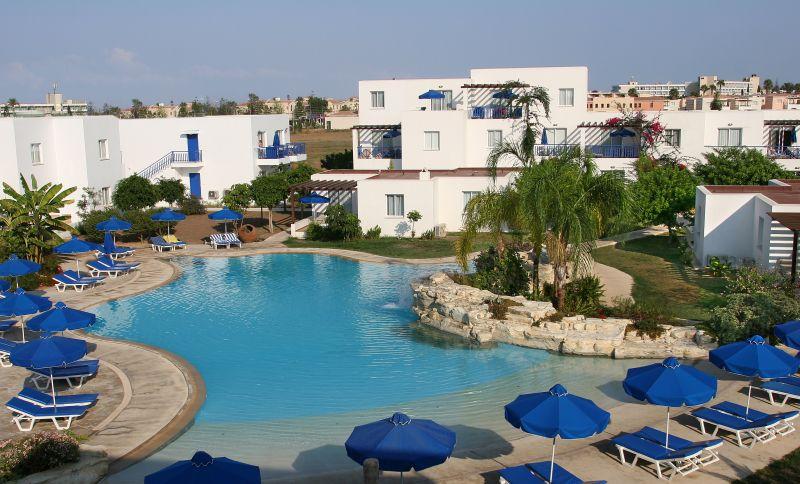 Отель Aliathon Holiday Village 4*, Пафос, Кипр 4*, Пафос - фото 4