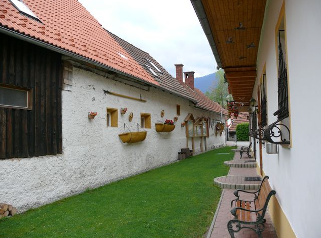 Отель Family Hotel Aurel 3*, Липтовский Ян - фото 5
