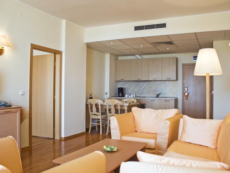 Oasis Hotel 4* - смотреть фото 8 Отель Oasis Hotel 4*, Солнечный Берег - фото 8
