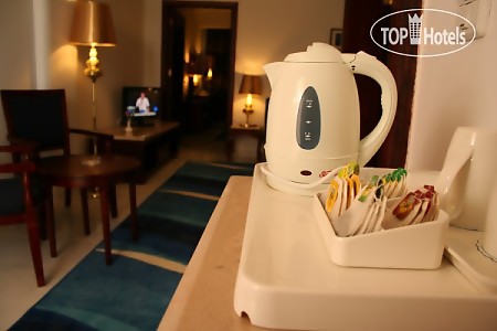 Отель Golden 5 Topaz Suites Hotel de luxe 4*, Хургада - фото 31