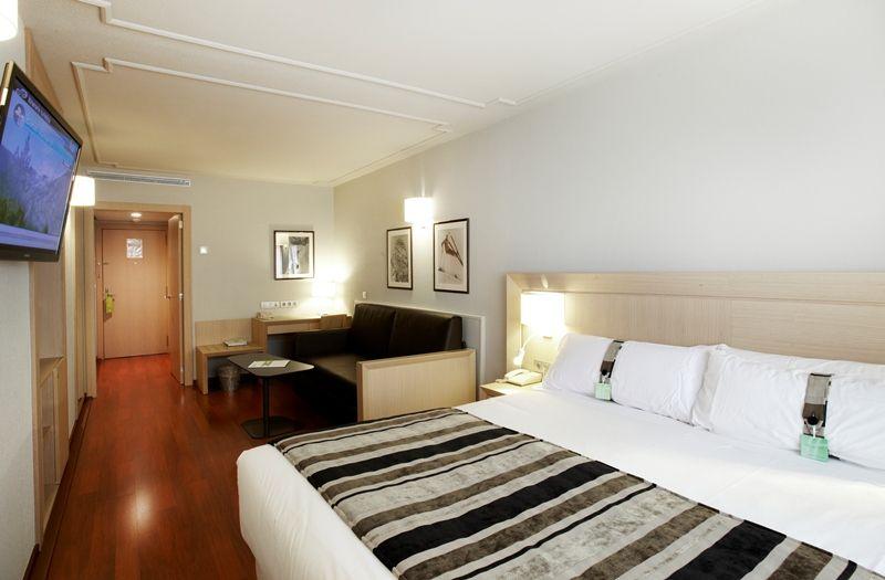 Отель Holiday Inn Andorra (Ex Crowne Plaza) 5*,  - фото 6