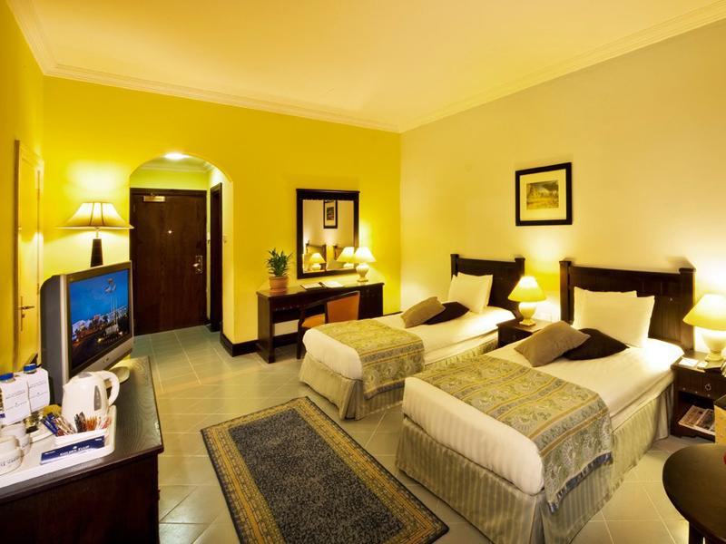 Отель Golden Tulip Dibba 4*+ Auris Hotel Deira 4*,  - фото 5