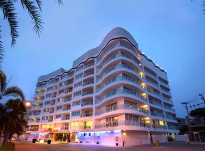 Amari Nova Suites 4* - смотреть фото 2 Отель Amari Nova Suites 4*, Паттайя - фото 2