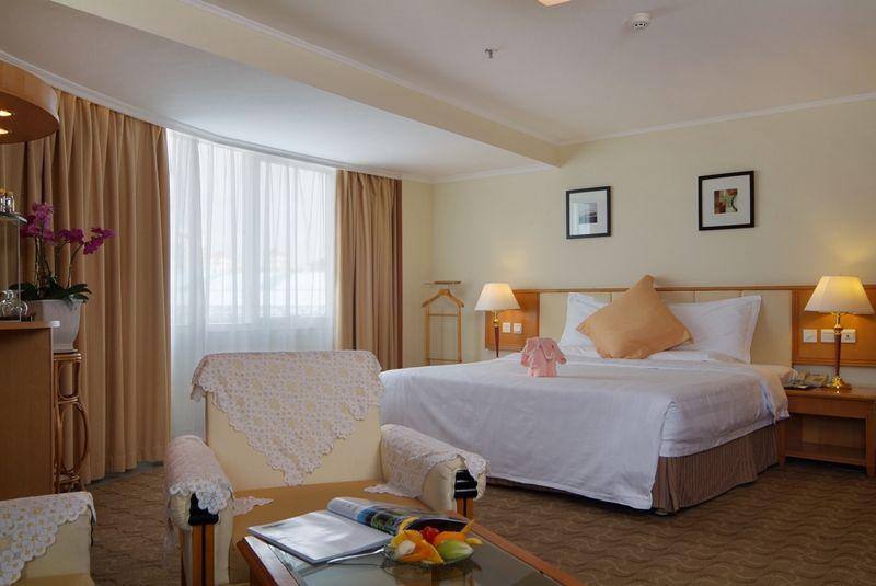 Отель Pearl River Garden Hotel 4*, Санья - фото 14