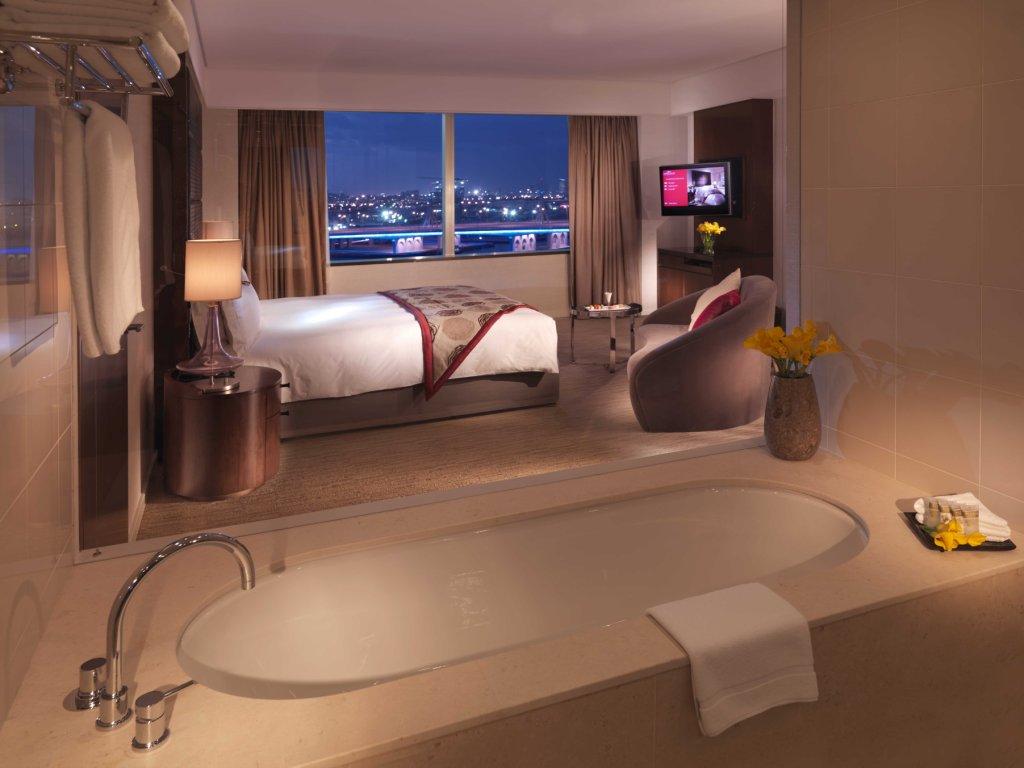 Crowne Plaza Festival City 5* - смотреть фото 14 Отель Crowne Plaza Festival City 5*, Дубаи - фото 14