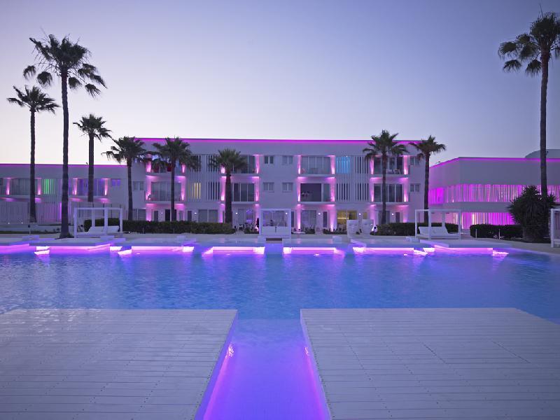 So White Boutique Suites 4* - смотреть фото 3 Отель So White Boutique Suites 4*, Айя Напа - фото 3