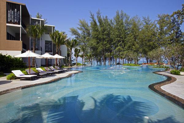 Отель Holiday Inn Resort Phuket Mai Khao Beach 4*, Пхукет - фото 3