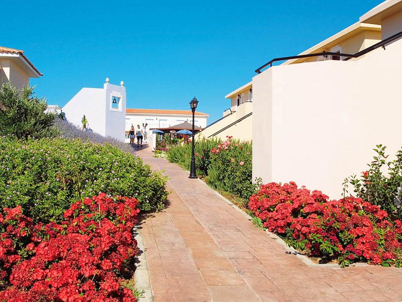 Отель Akamanthea Holiday Village 4*, Пафос - фото 8