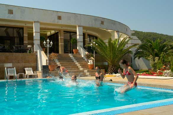 Rema Hotel 3* - смотреть фото 2 Отель Rema Hotel 3*, Ситония - фото 2