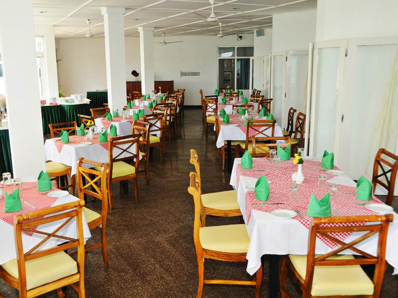 Отель Hikkaduwa Beach Hotel 2*, Хиккадува - фото 9