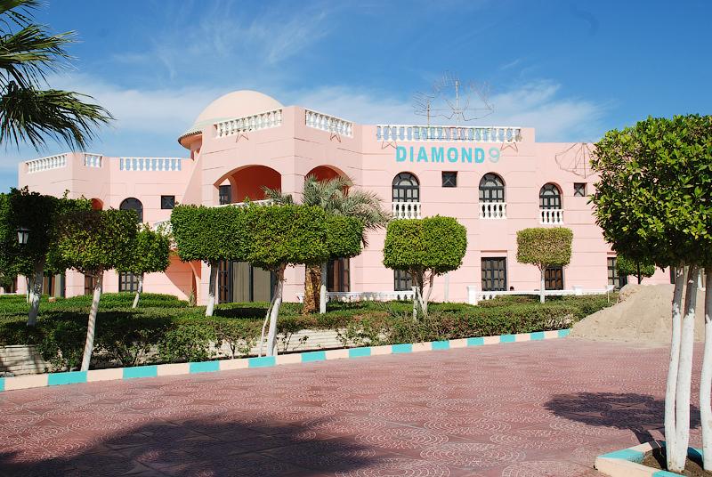 Отель Golden 5 Diamond Resort  5*, Хургада - фото 4